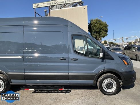 Used 2020 Ford Transit 250 148 High Roof Extended image 3