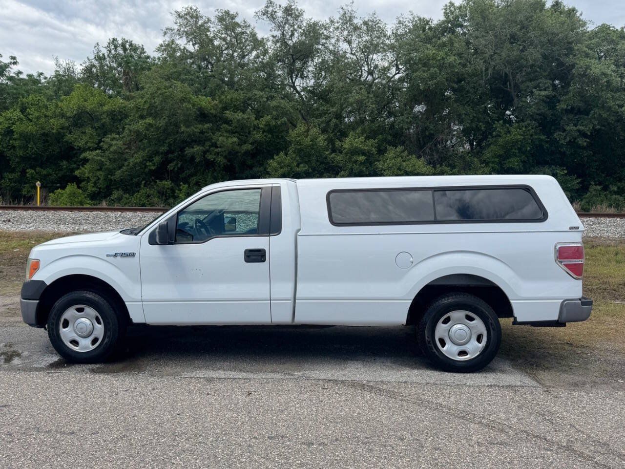 Used 2009 Ford F150 STX RWD image 5