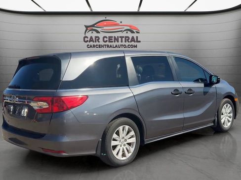 Used 2018 Honda Odyssey LX image 5