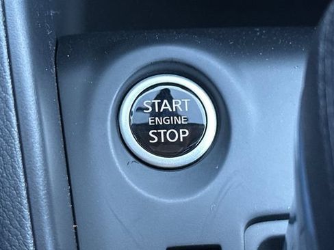 Certified 2025 Nissan Kicks Play S FWD image 25