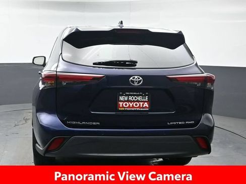 Certified 2024 Toyota Highlander Limited AWD/4WD image 5
