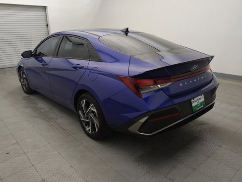 Used 2025 Hyundai Elantra Sport FWD image 5