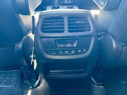Used 2018 Honda Pilot EX-L image 16