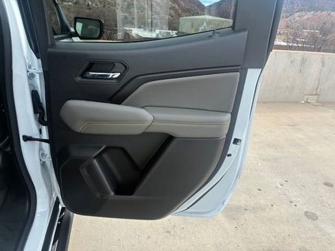 New 2026 Chevrolet Colorado ZR2 w/ Technology Package image 18