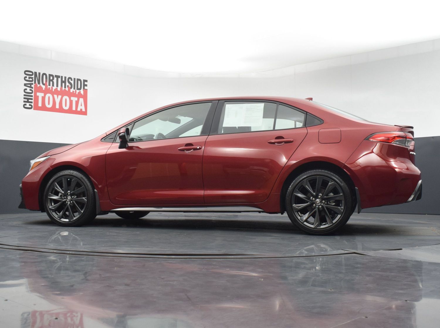 Used 2025 Toyota Corolla SE FWD image 25