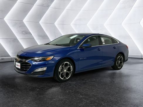 Used 2023 Chevrolet Malibu LT FWD image 3