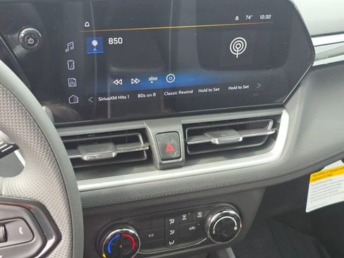 New 2026 Chevrolet TrailBlazer LS image 8