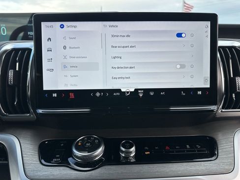 New 2026 Ford Expedition Max Platinum w/ Driver's Package image 49