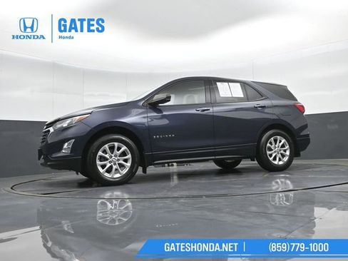 Used 2019 Chevrolet Equinox LS w/ LS Convenience Package AWD/4WD image 36