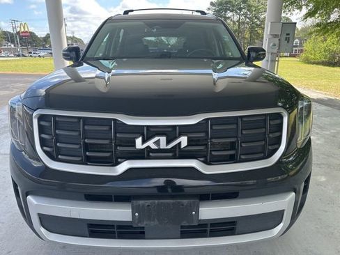 Used 2025 Kia Telluride S image 7
