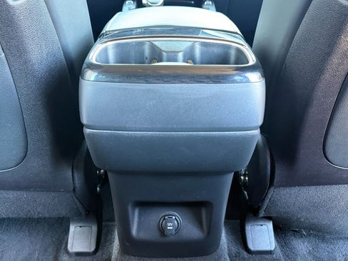 Used 2025 Kia Telluride S image 34