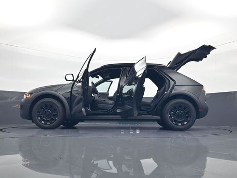 New 2025 Hyundai Ioniq 5 XRT image 34