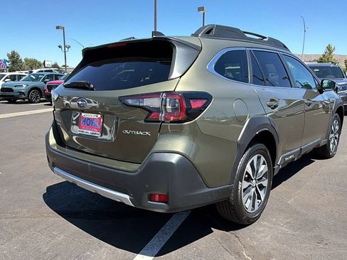 Used 2024 Subaru Outback Limited AWD/4WD image 3