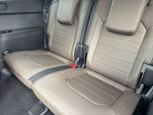 New 2026 Volkswagen Atlas SEL AWD/4WD image 14