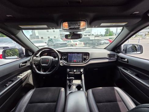 Used 2022 Dodge Durango R/T w/ Blacktop Package AWD/4WD image 28