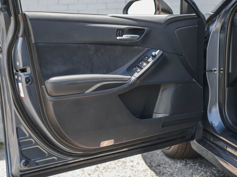 Used 2019 Toyota Avalon XSE FWD image 9