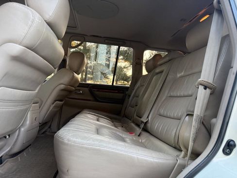 Used 2000 Lexus LX 470 4WD image 13