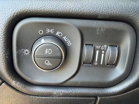 New 2026 RAM 1500 Laramie w/ Night Edition AWD/4WD image 18