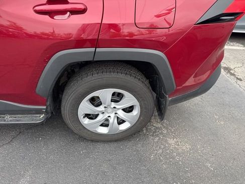 Used 2025 Toyota RAV4 LE FWD image 17