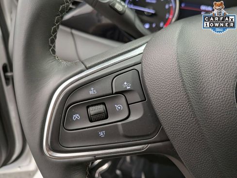 Used 2022 Buick Encore GX Preferred w/ Sport Touring Package FWD image 17