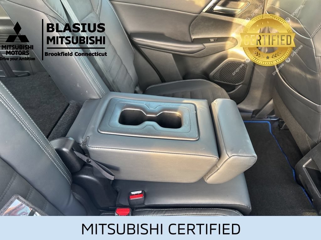 Used 2023 Mitsubishi Outlander 4WD Plug-In Hybrid image 46