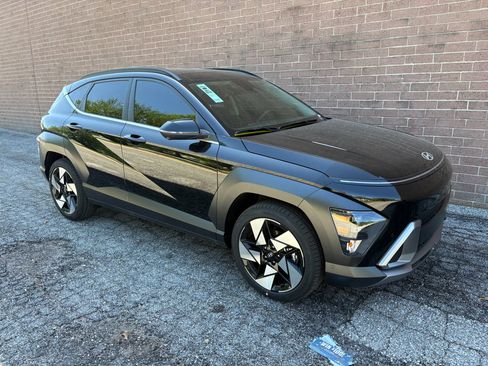 New 2026 Hyundai Kona Limited FWD image 6