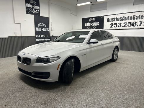 Used 2014 BMW 528i Sedan image 3