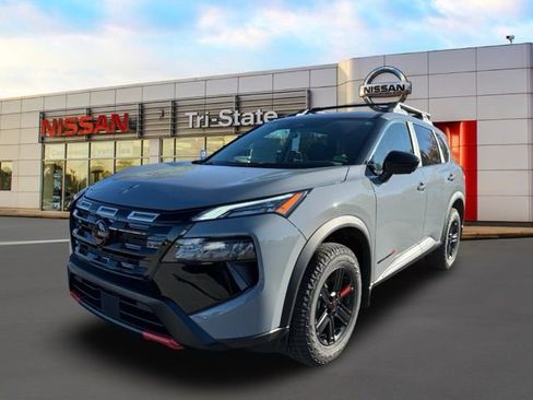 New 2026 Nissan Rogue SV image 2