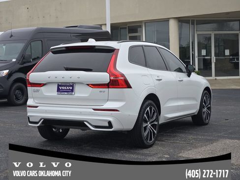 Certified 2023 Volvo XC60 B5 Plus w/ Climate Package FWD image 5