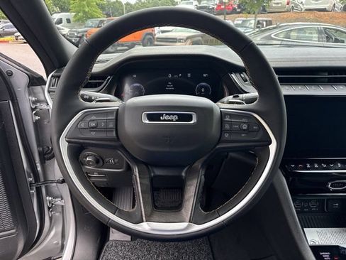 New 2026 Jeep Grand Cherokee L Limited AWD/4WD image 24