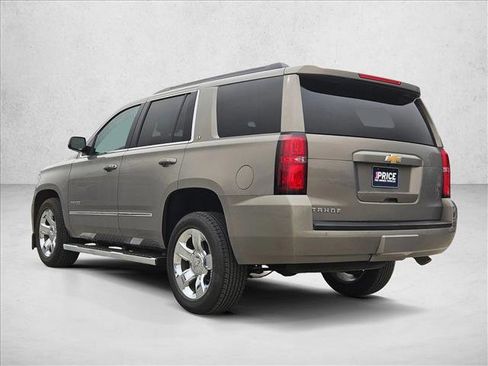 Used 2019 Chevrolet Tahoe LT w/ LT Signature Package image 8