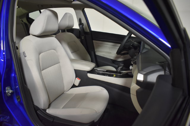 Certified 2025 Nissan Altima 2.5 SV w/ SV Premium Package AWD/4WD image 31