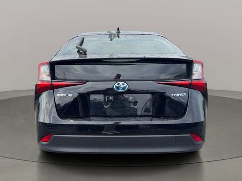Used 2022 Toyota Prius LE image 6