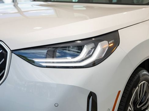 New 2026 BMW X3 xDrive30i w/ Premium Package AWD/4WD image 13