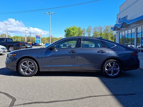 Used 2023 Honda Accord EX image 7