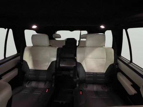 Used 2024 Toyota Sequoia Capstone AWD/4WD image 32