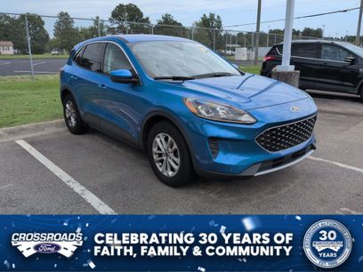 Used 2021 Ford Escape SE w/ Convenience Package