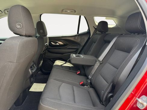 Used 2022 GMC Terrain SLE w/ Driver Convenience Package AWD/4WD image 13