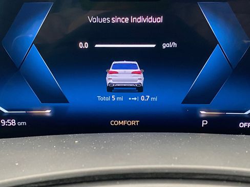 New 2026 BMW X5 xDrive40i w/ M Sport Package image 21