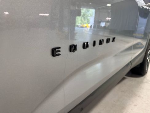 New 2026 Chevrolet Equinox RS w/ Safety and Technology Package AWD/4WD image 57