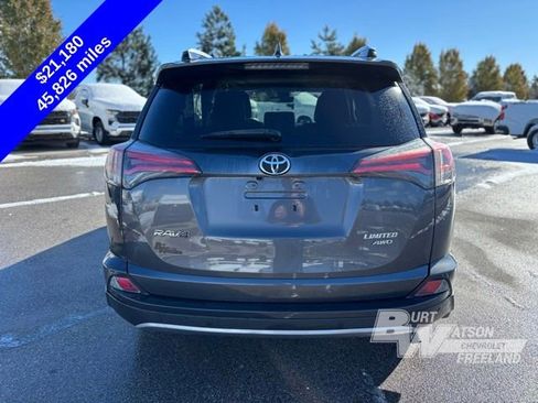 Used 2017 Toyota RAV4 Limited image 4