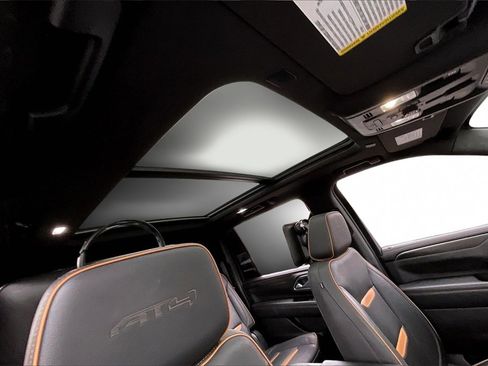 Used 2021 GMC Yukon XL AT4 w/ AT4 Premium Package image 30