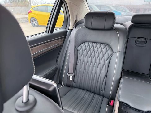 Used 2021 Genesis G90 5.0 Ultimate image 30