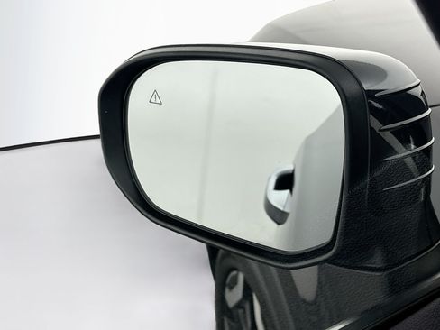 Used 2025 Kia Telluride S FWD image 16