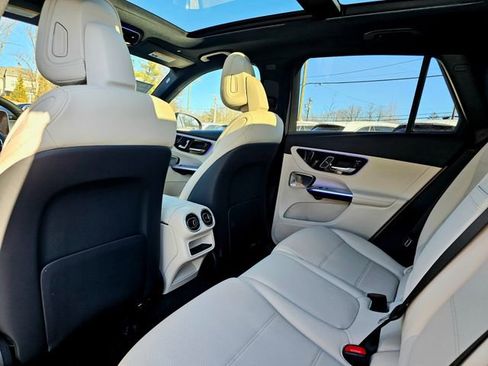 New 2026 Mercedes-Benz GLC 300 4MATIC image 23