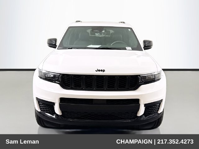 Used 2025 Jeep Grand Cherokee L Altitude RWD image 2