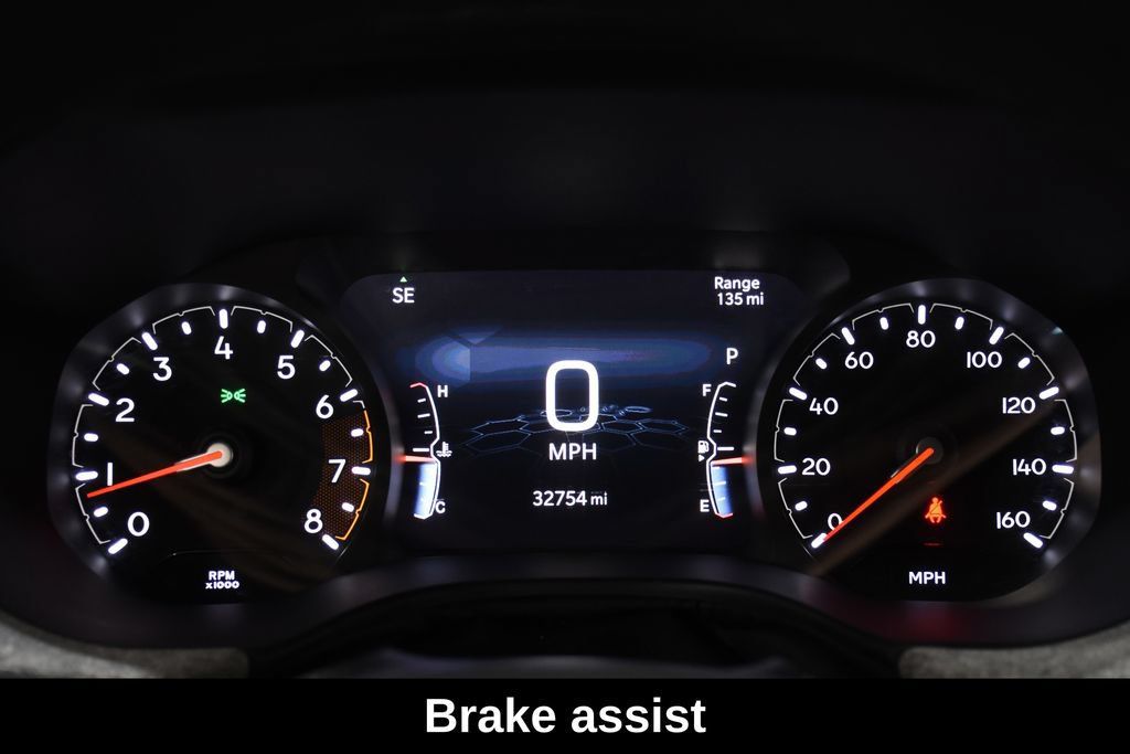 Used 2025 Jeep Compass Latitude w/ Sun & Sound Group AWD/4WD image 19