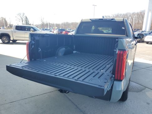 New 2026 Toyota Tundra SR5 w/ SR5 Convenience Package image 8