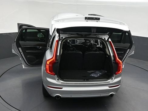Used 2018 Volvo XC90 T5 Momentum w/ Convenience Package AWD/4WD image 35