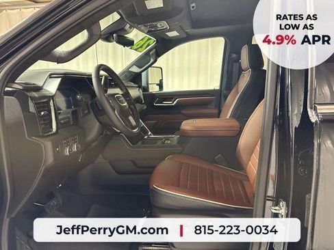 New 2026 GMC Sierra 2500 Denali Ultimate AWD/4WD image 9